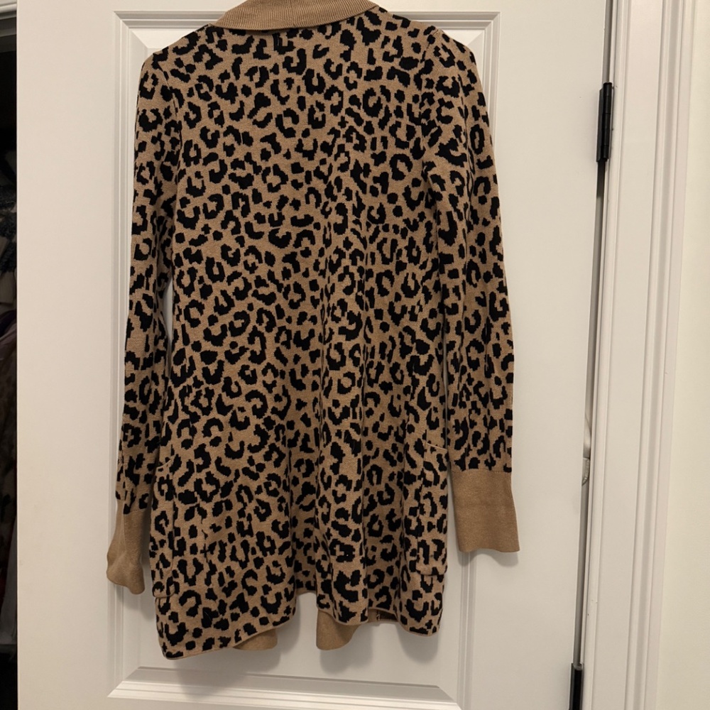 Cardigan - Picture 2 of 3